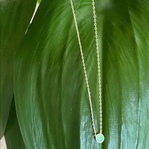 "opal-like" necklace